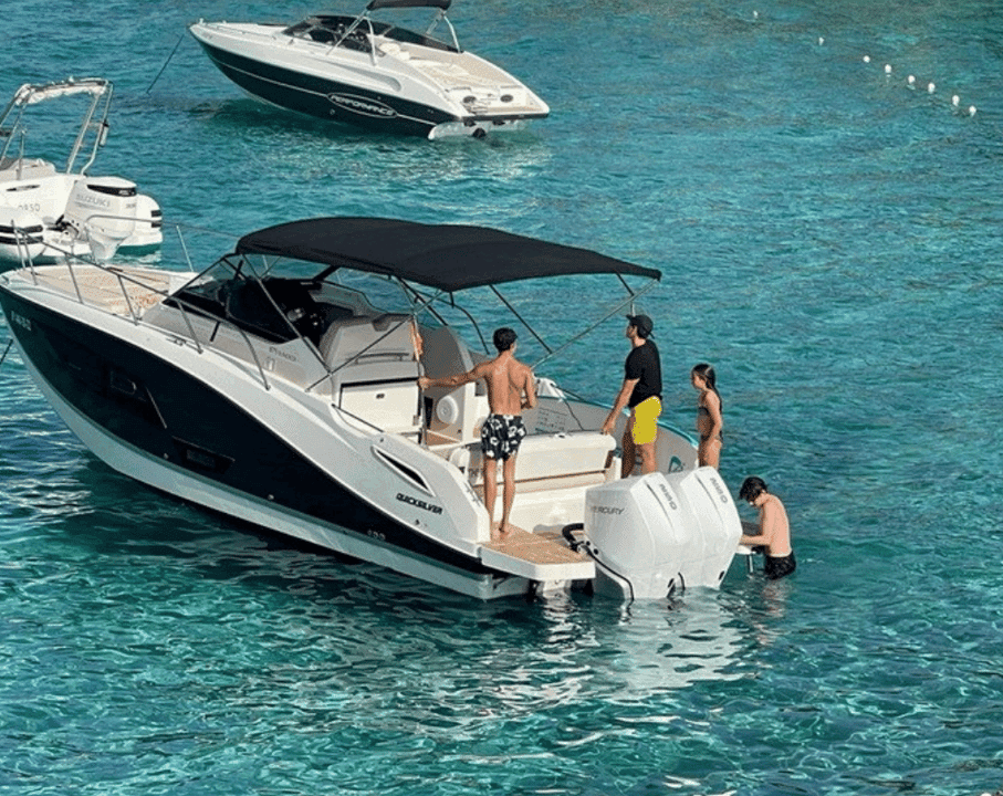 Quicksilver 875 Sundeck - photo 1