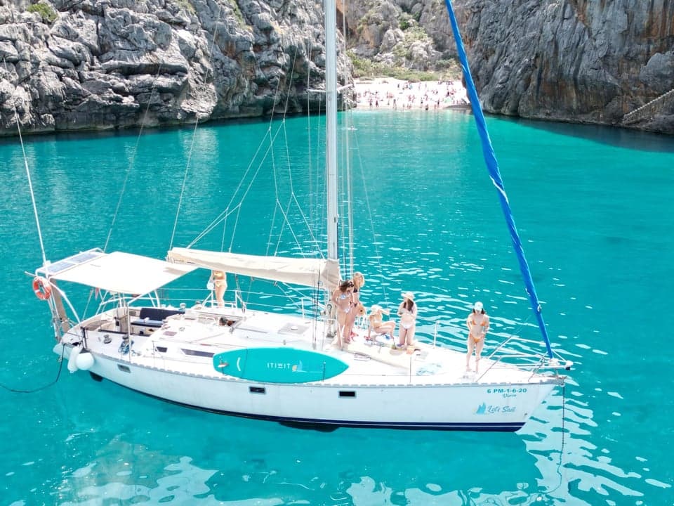 BENETEAU  - photo 1