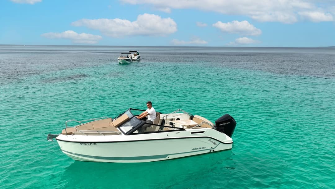 Active 675 cruiser - photo 1