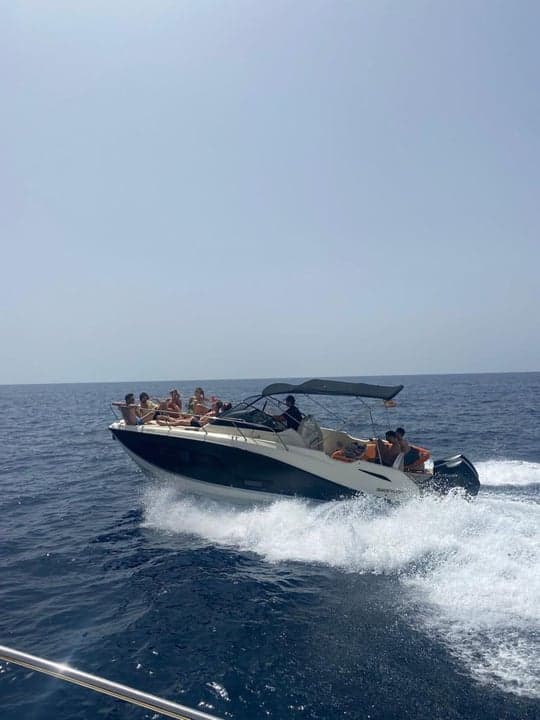 Quicksilver 875 Sundeck - photo 3