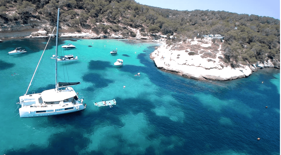 Lagoon 40 - photo 4
