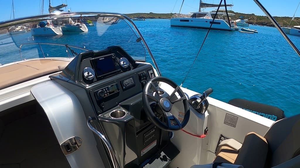 Quicksilver 755 Sundeck - photo 3