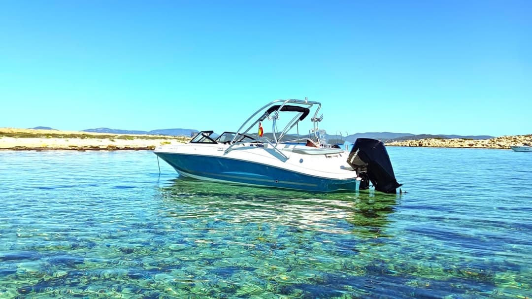 Bayliner VR6 Ob - photo 2