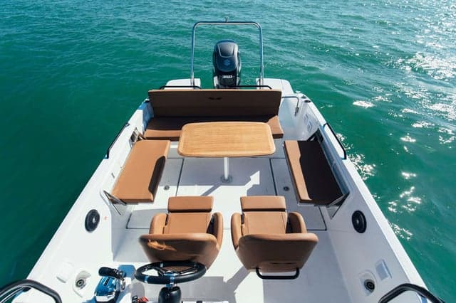 BENETEAU FLYER 8.0 SpaceDECK - photo 3